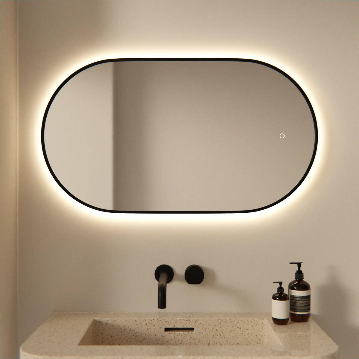 Badrumsspegel - 90x50cm Oval - Svart Ram