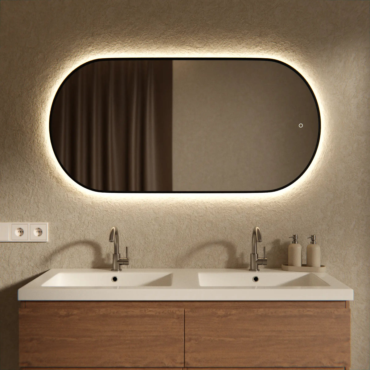 Badrumsspegel - 120x60cm Oval - Svart Ram - Förbeställa